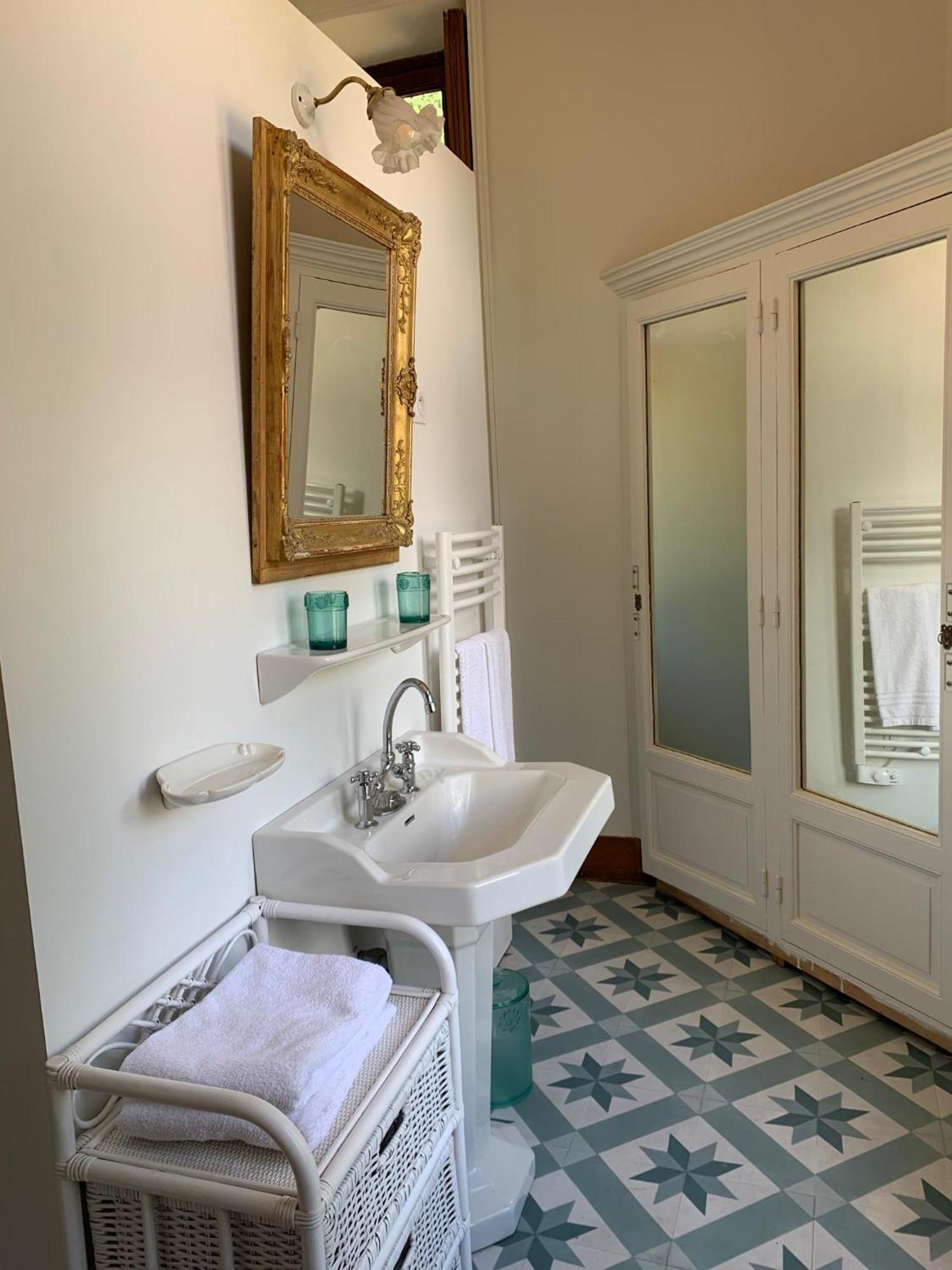 L'Abeaupiniere Bed and Breakfast Reboursin Rum bild