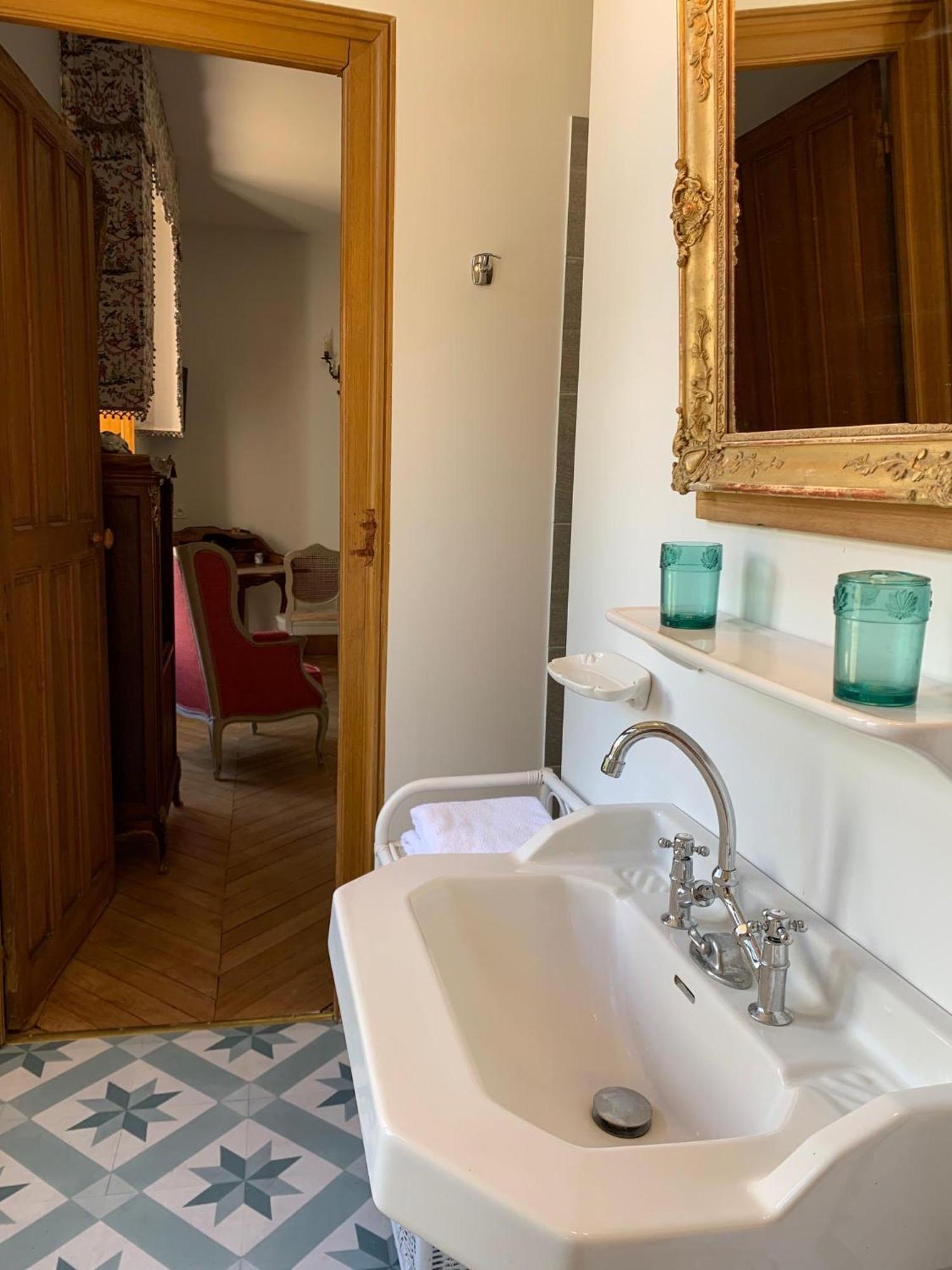 L'Abeaupiniere Bed and Breakfast Reboursin Rum bild